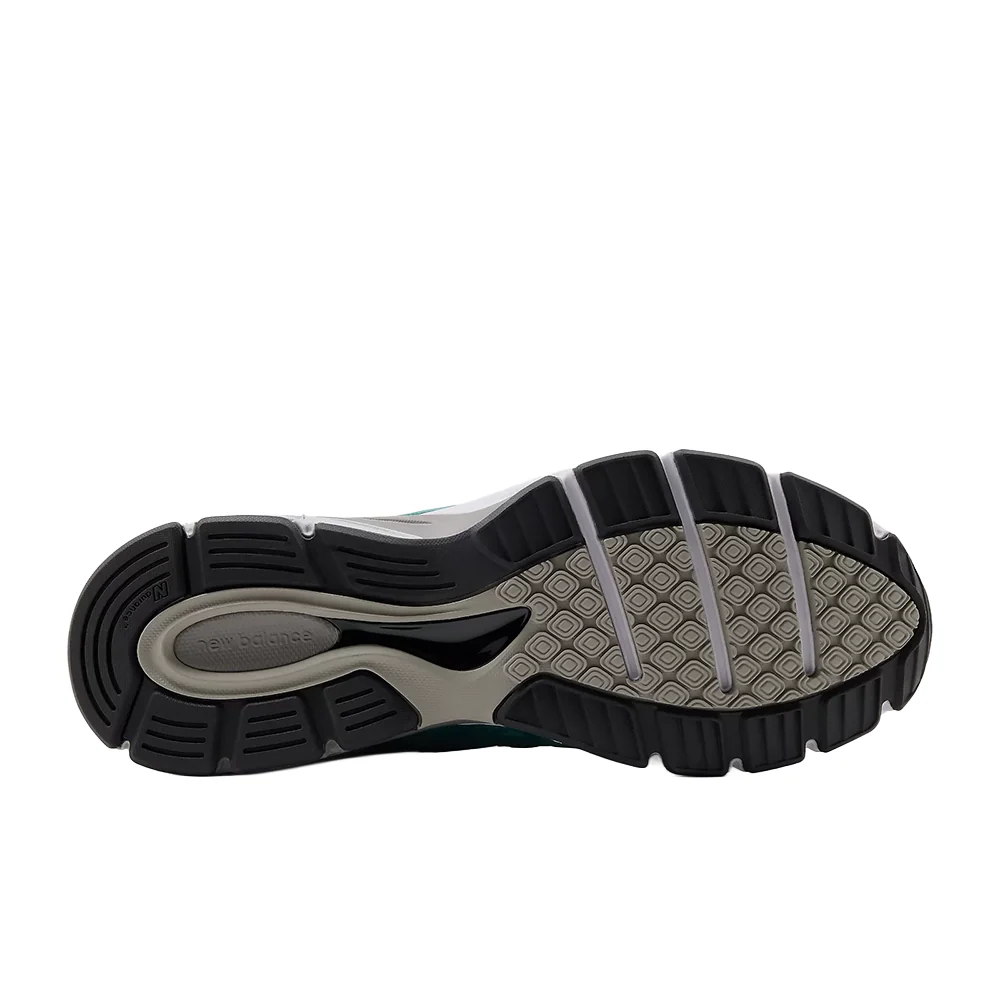 New Balance 990V4 - Image 3